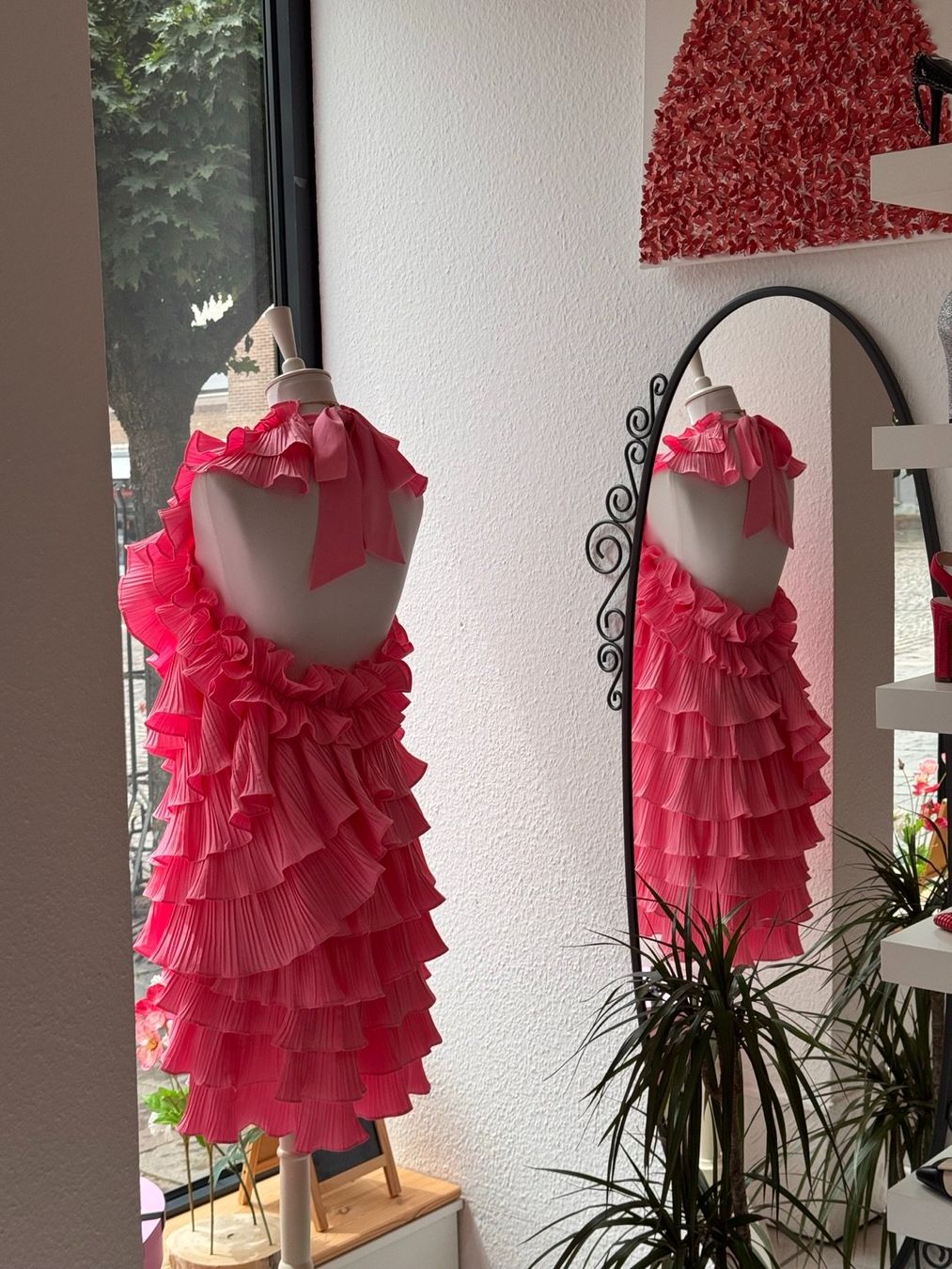 Kleider: Mega Kleid, Gr. S - L, NEU – Neu und originalverpackt aus Altendorf von Beauty_Girl83