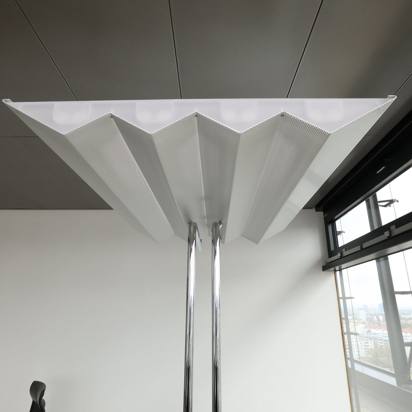 Baltensweiler Lampes: Stehleuchte Baltensweiler Aladin - LED – D'occasion à Affoltern am Albis par Zapro 1