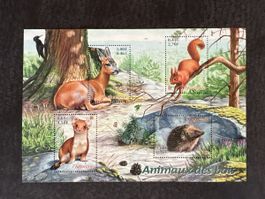 Feuille de timbres "Animaux des bois" - Super état!