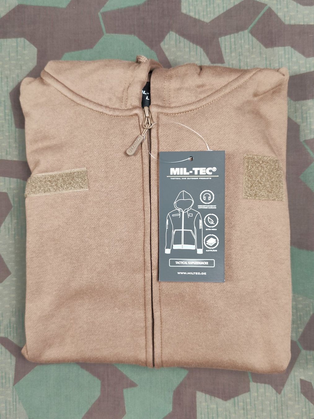 Uniformi: Tactical Kapuzenjacke, coyote, Grösse L – Usato da Bauma venduto da SwissMilitaria