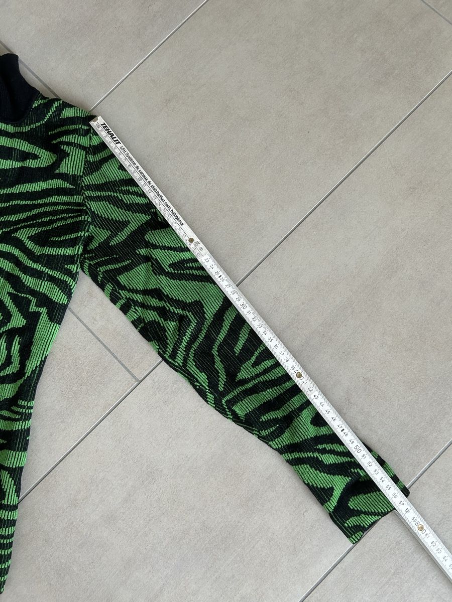 Maglioni & Felpe: Designer Pullover von Stine Goya mit Zebra-Muster, Grösse M – Usato da Niederglatt ZH venduto da veka79 2