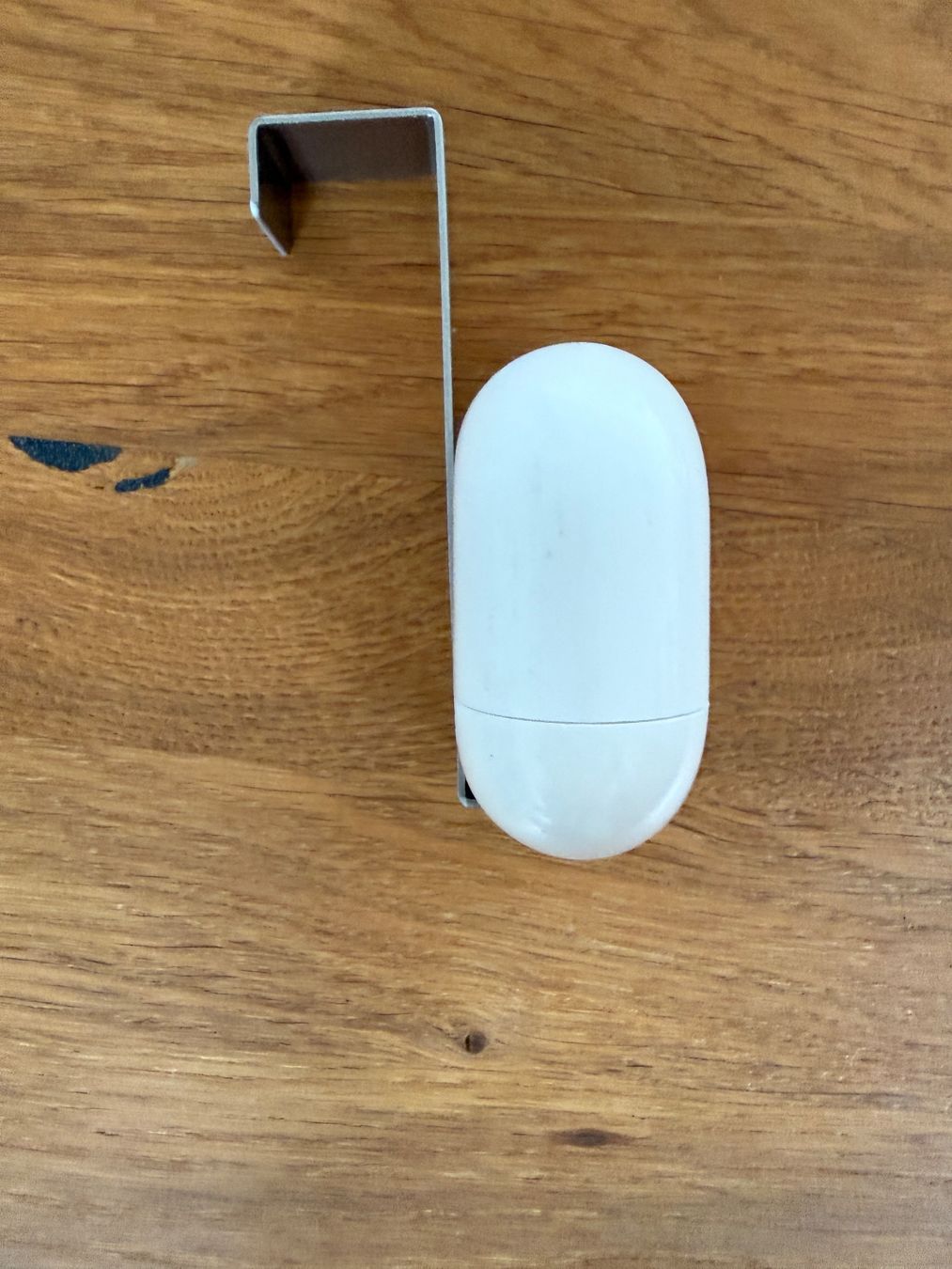 Apple Cuffie: APPLE AirPods Pro 1 Charging Case – Usato da Lausanne venduto da Nine1982 9