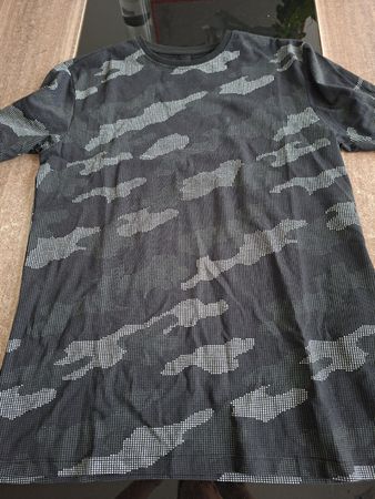 neues Herren Tshirt