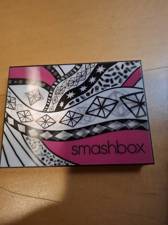 Make-up: Smashbox contour Palette – Gebraucht aus Hochdorf von gal_w9hk 3