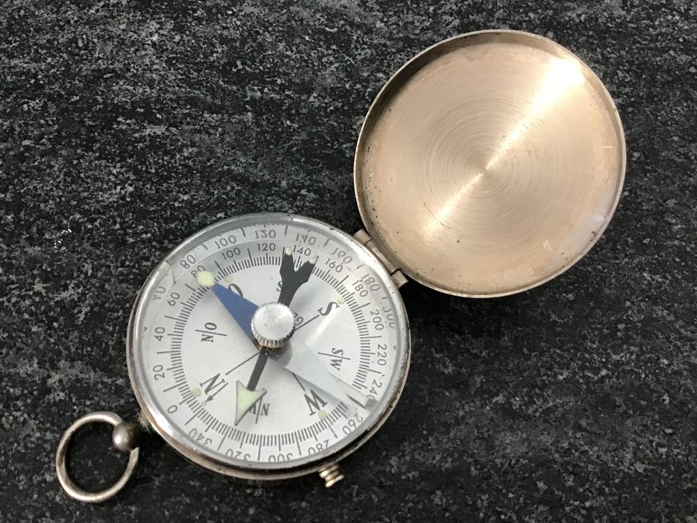 AceCamp Militär Kompass 3106 - Robuster Taschenkompass Mit Peilfaden Metallgehäuse