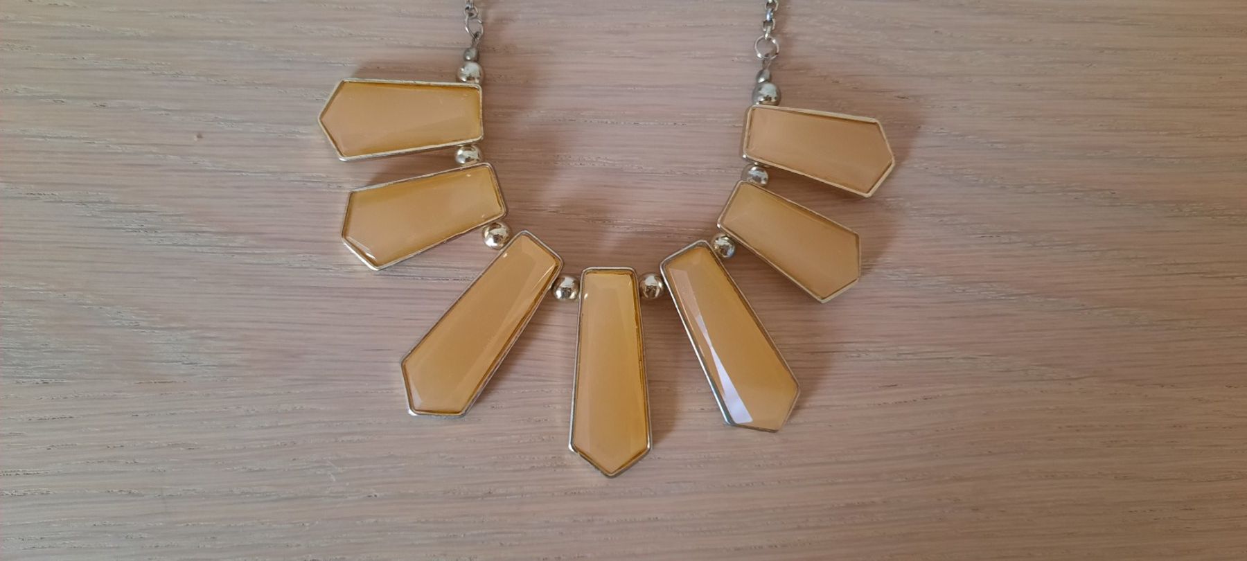 H&M Ketten: Collana – Gebraucht aus Tesserete von bab_7ztk 1