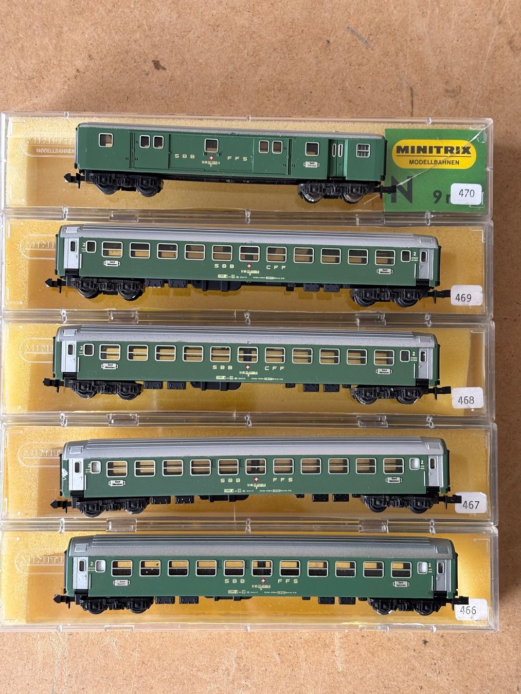 Trix Modelleisenbahnen: 5x Minitrix Personenwagen SBB – Gebraucht aus Hauterive NE von eriamch