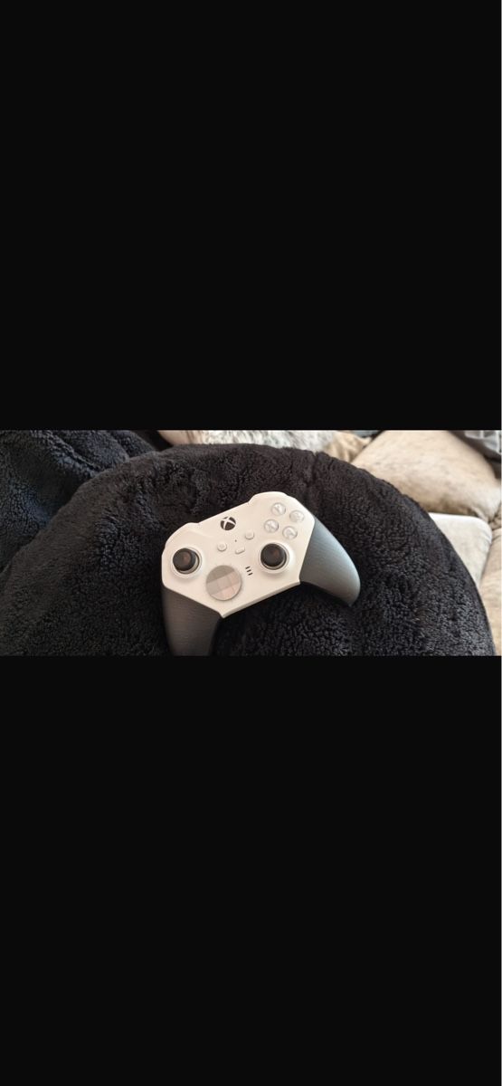 Microsoft Console: Xbox series X – Nuovo (secondo la descrizione) da Kreuzlingen venduto da shaku