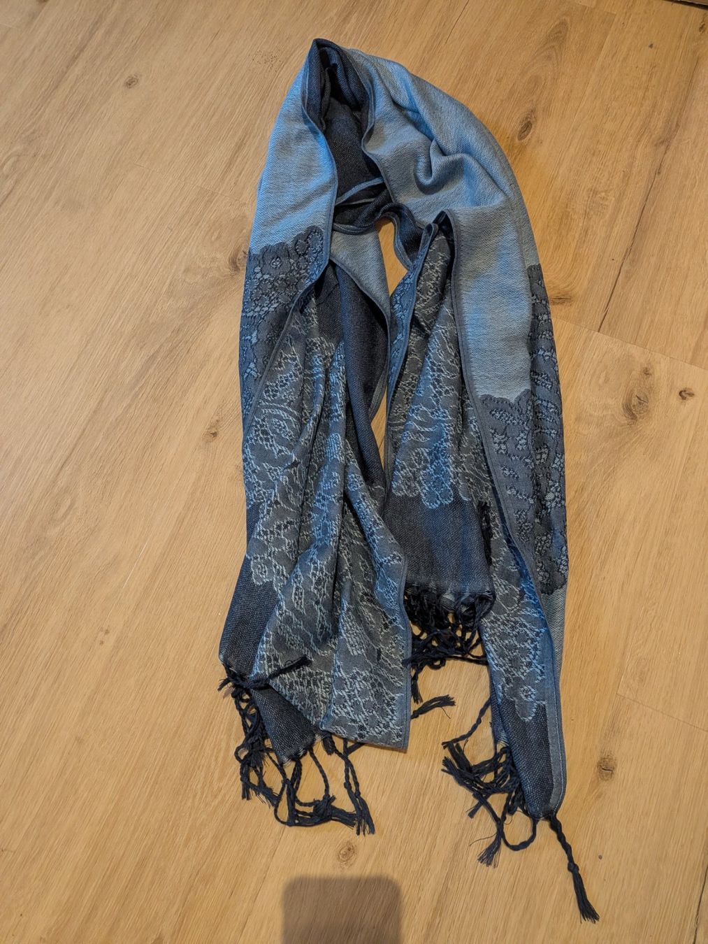 Foulards, Tücher & Schals: Schal – Gebraucht aus Grosswangen von Weidhof6