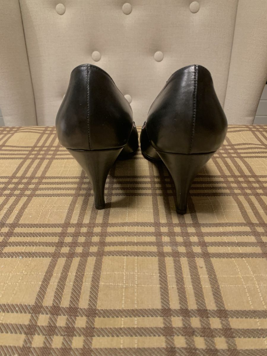 Bally Chaussures femmes: Bally Pumps schwarz – D'occasion à Adligenswil par Schutzengeli 2