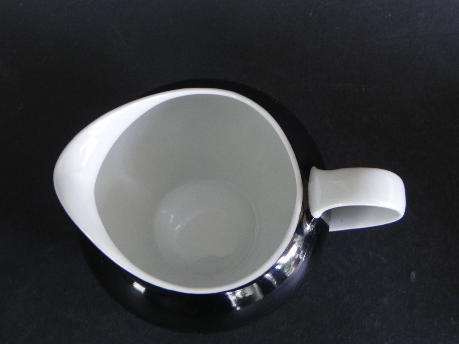 Rössler Caraffe: Spezielles schwarzes Crémier von Schönwald 457 - Germany – Nuovo (secondo la descrizione) da Zürich venduto da LodgE-21 1
