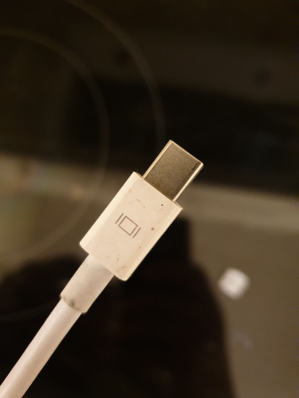 Apple Unità & Adattatore: Apple displayport auf VGA Adapter A1307 – Usato da Ittigen venduto da Ziok187 1
