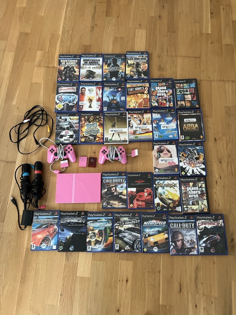 Sony Console: Playstation 2 Konsole pink mit 2 Controller + 29 Games! – Usato da Stäfa venduto da PatrickOO7