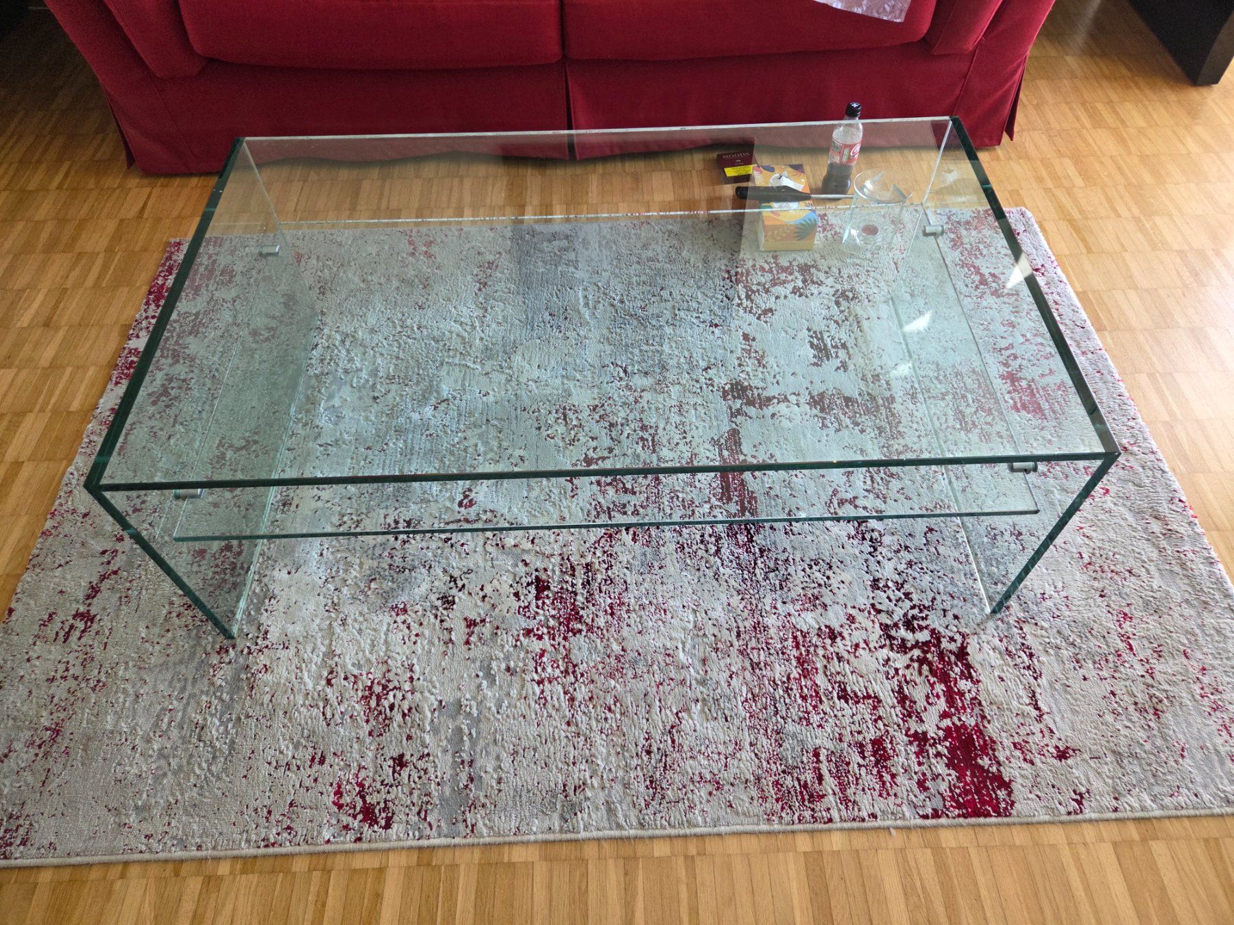 Tavoli: Couchtisch aus Glas mit Ablagefach – Usato da Au ZH venduto da noemsi95