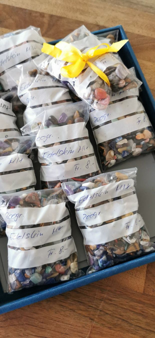 Pietre preziose: 1 Säckchen 200gr. echte Schmuckstein MIX – Nuovo e nell'imballaggio originale da Dierikon venduto da Buntspecht-10 1