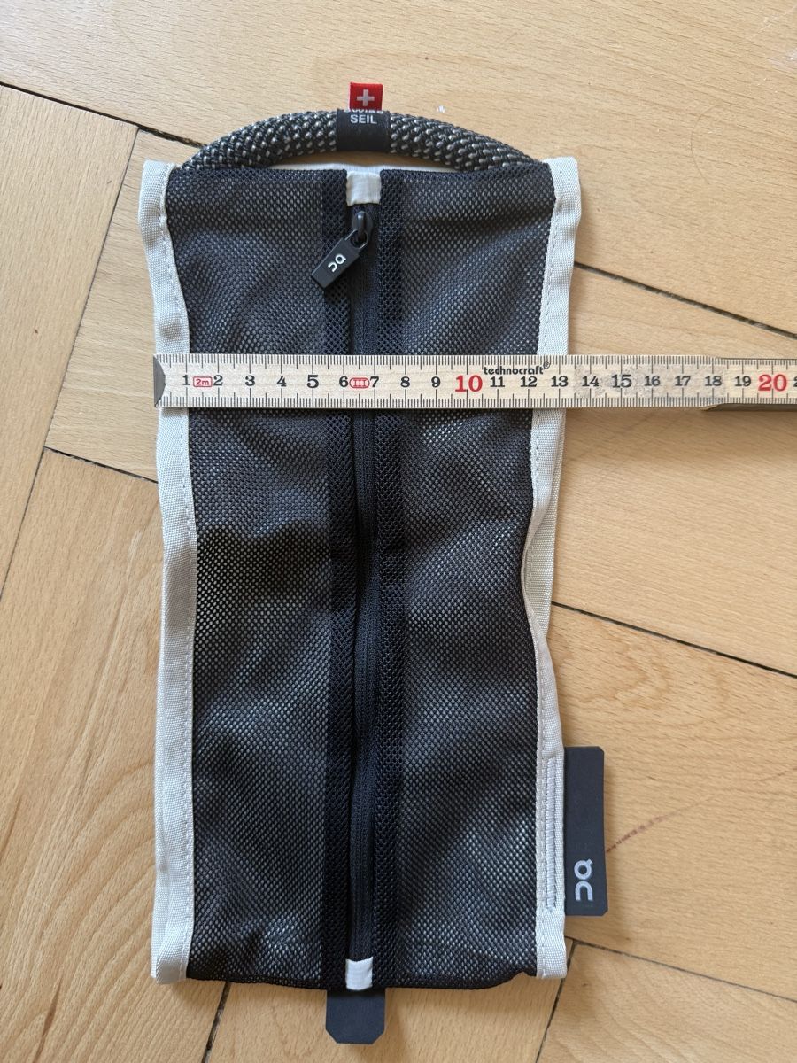 Taschen: On Tasche klein – Gebraucht aus Bern von Laufsport3000 1