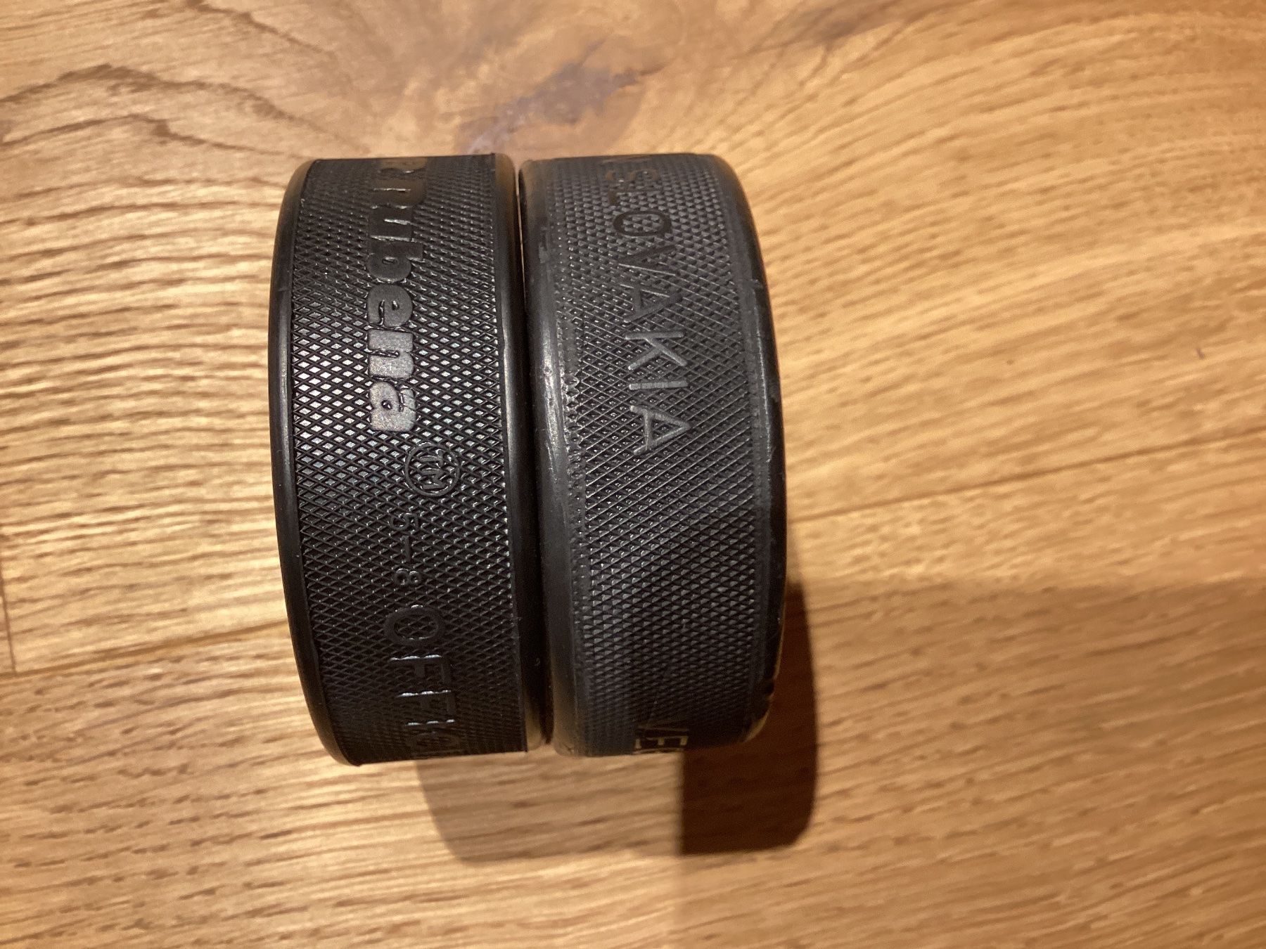 Palloni: Puck Eishockey - HC Arosa – Usato da Zofingen venduto da miwehr 2