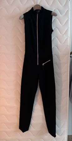 Jumpsuit SET schwarz ärmellos Grösse S guter Zustand