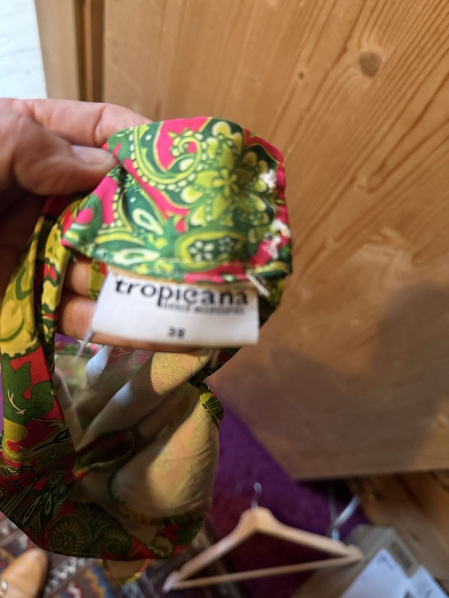 Camicette: Bluse von Tropicana – Usato da Donat venduto da troja007 4