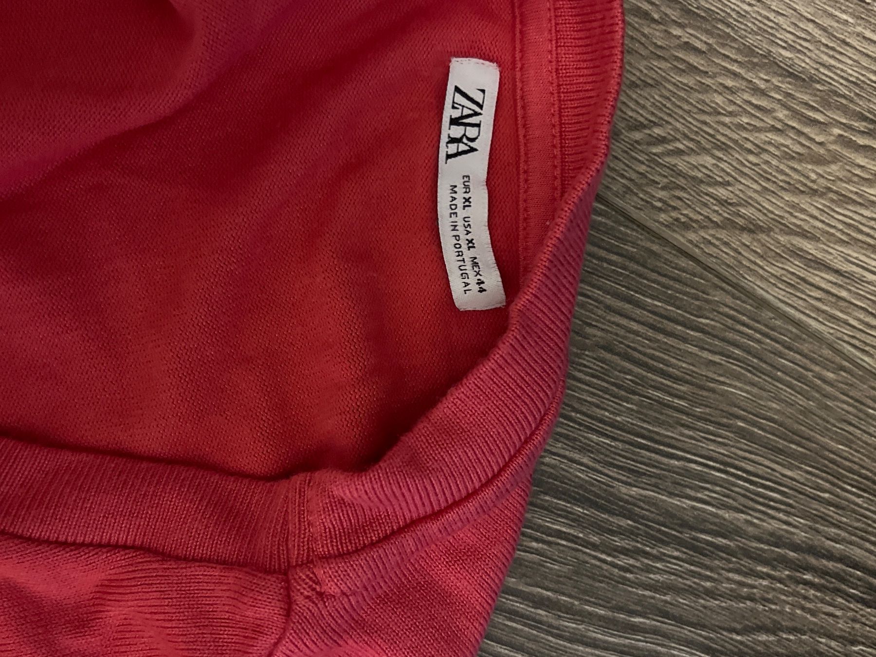 Zara T-shirt: T Shirt Zara Man XL – Usato da Weiach venduto da LemonJuice1995 2