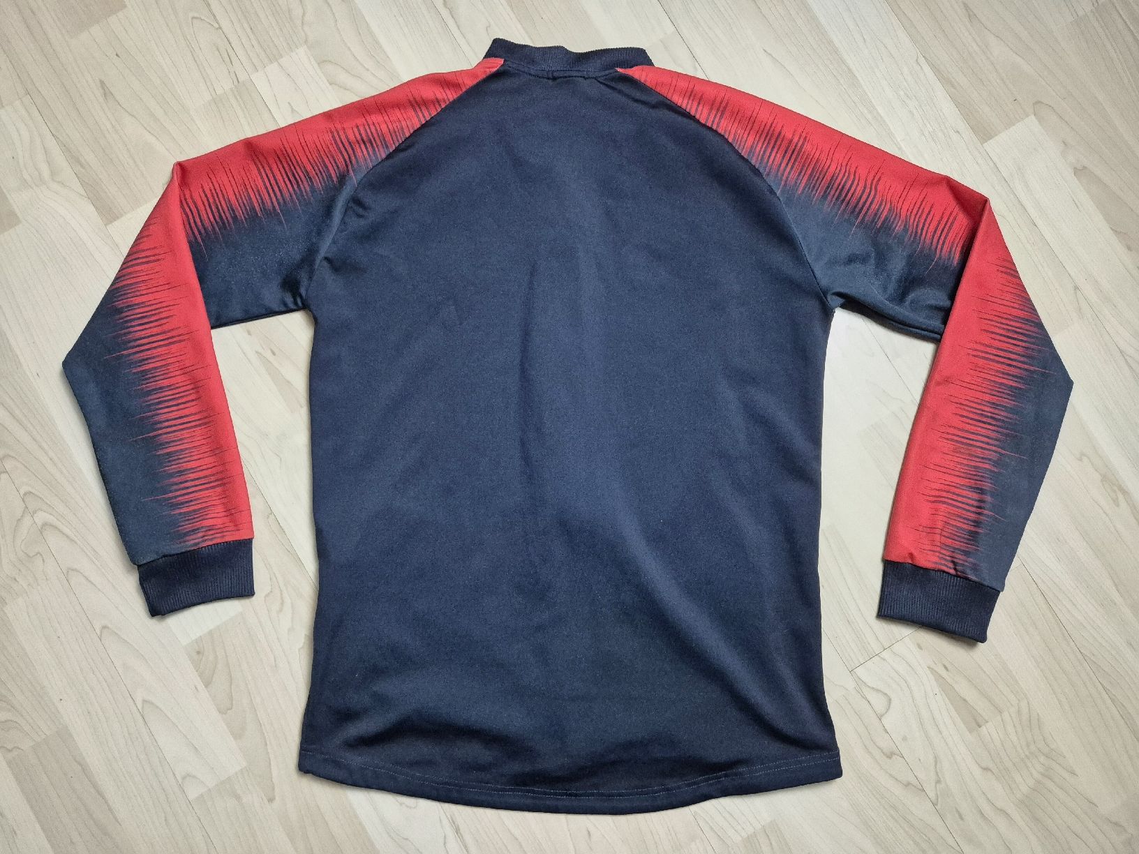 Nike Jacken: Nike 2018 PSG Paris Trainingsjacke Gr. M – Gebraucht aus St. Gallen von CaliSunshine 1