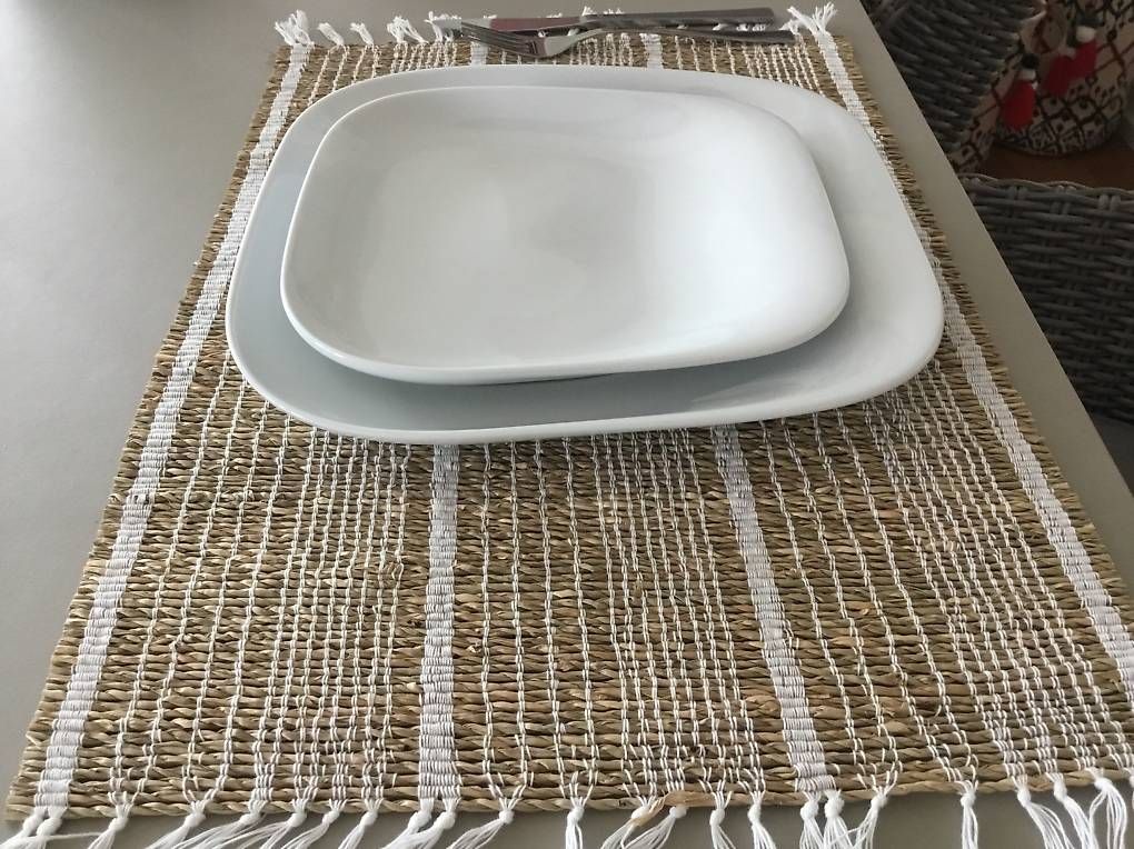 Kahla Set di piatti: Geschirr Kahla von Sola – Usato da St. Niklausen LU venduto da val_y8jm 2