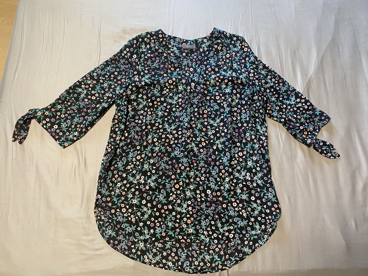 C&A Camicette: Bluse von C&A Gr L 42 44 – Usato da Zizers venduto da dalaub 1