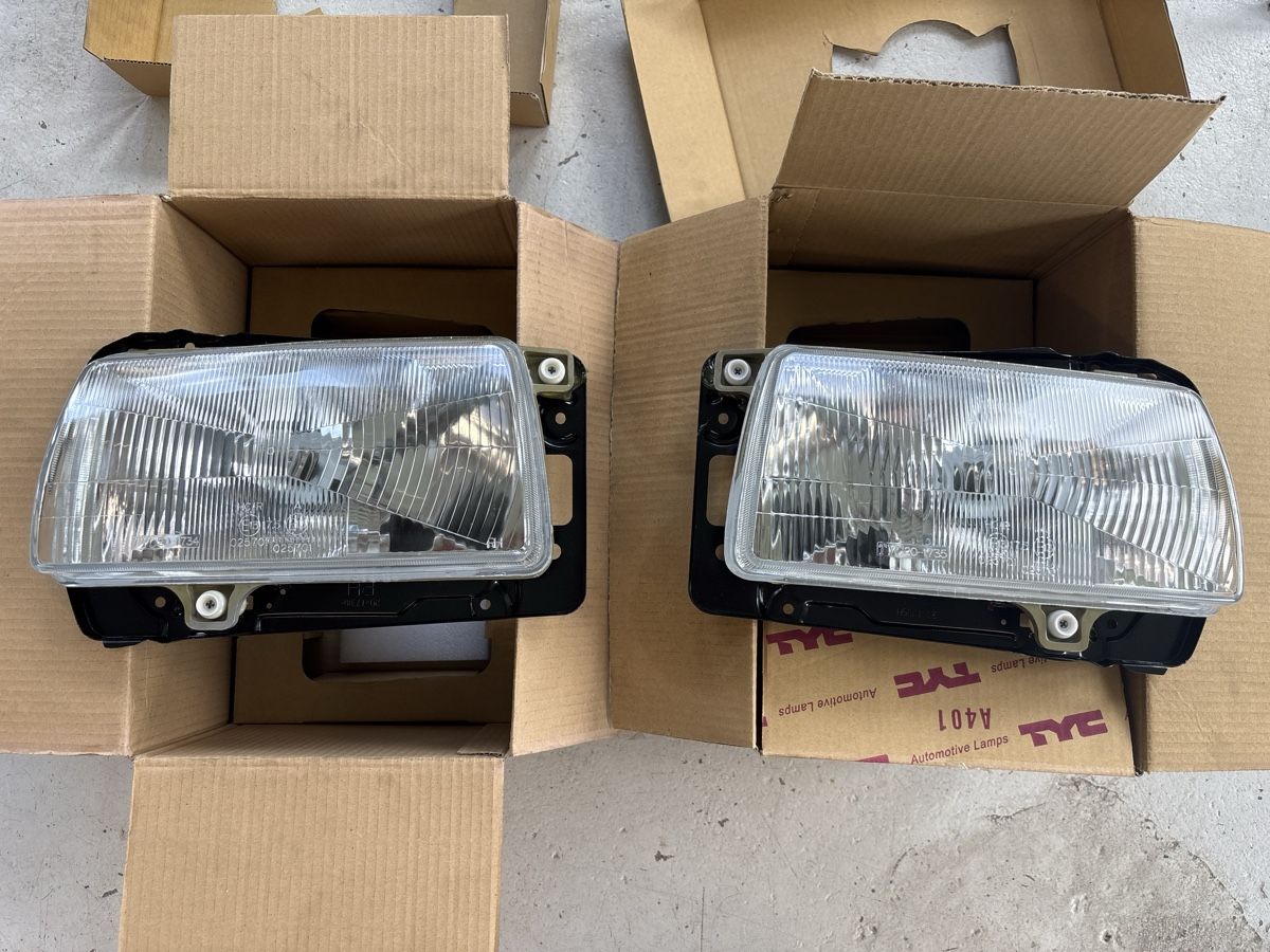 Fari: Jetta 2 Scheinwerfer TYC – Nuovo e nell'imballaggio originale da Frauenfeld venduto da VAG-12