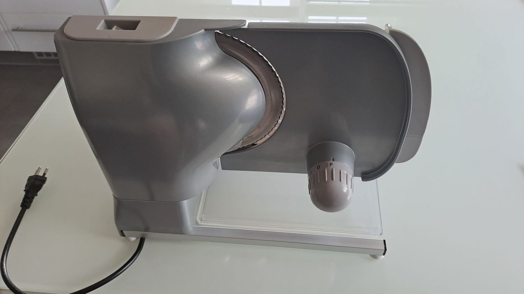 Rotel Küchengeräte: Rotel Slicer Universal 4031CH - Aufschnittmaschine – Gebraucht aus Rothrist von samiya87 2