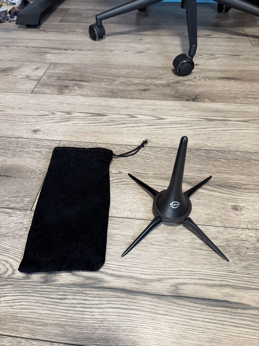 Sonstige Dekorationen & Accessoires: Klarinettenstandfuss – Gebraucht aus Gossliwil von -Whitebeard- 1