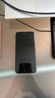 Gebrauchtes iPhone SE (2nd Gen)