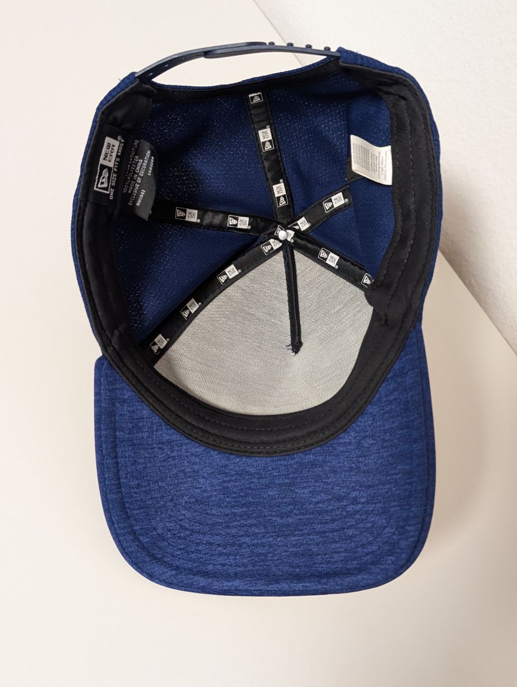 Copricapi, berretti & cappellini: NEW ERA Arosa Schweiz Original Cap Kappe – Usato da Zürich venduto da Good_old_days 3