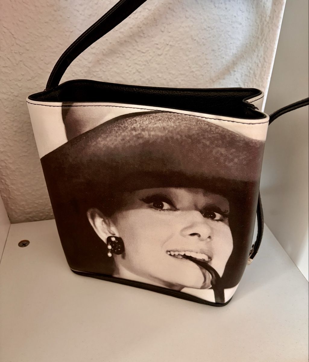 Sacs femmes: Handtasche Audrey Hepburn  – Neuf (Voir description) à Safenwil par taschenlady