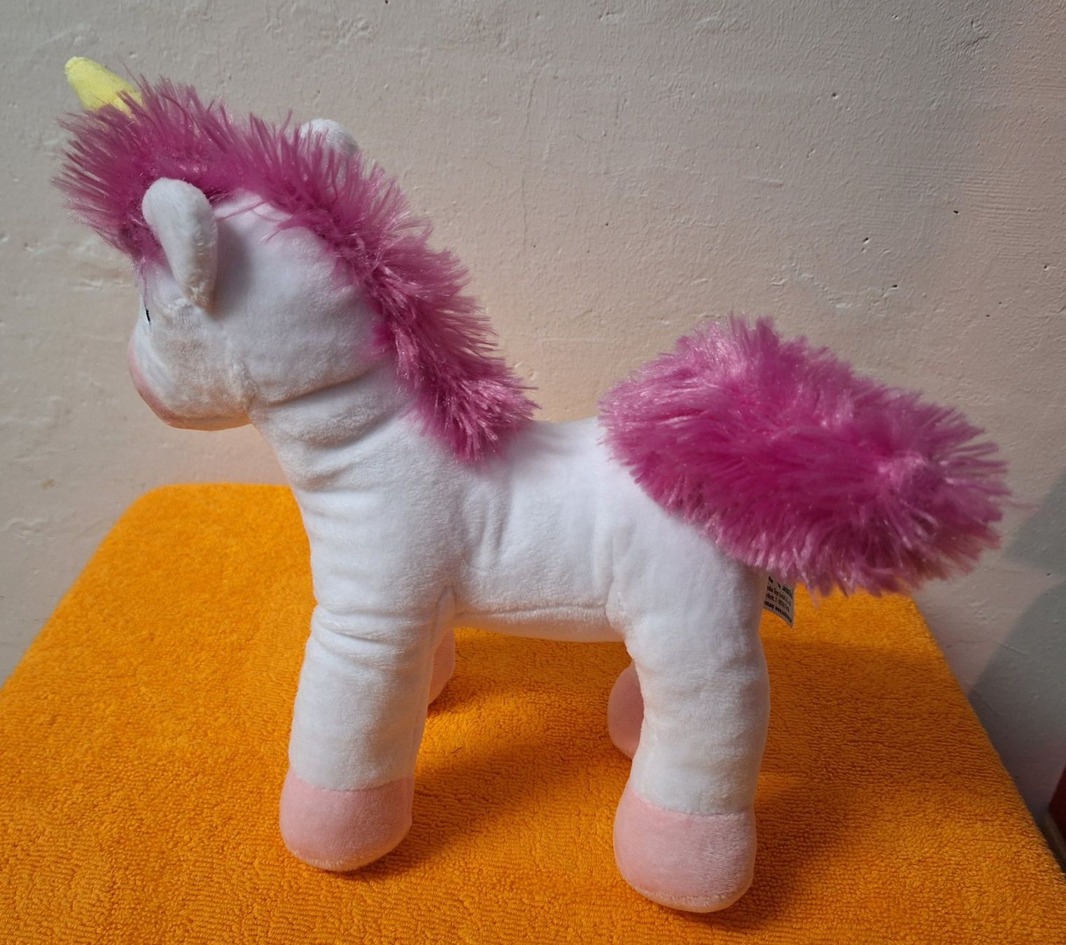 Giocattoli: Weißes Einhorn mit rosa Schweif. Simba D-Fürth – Usato da Muri AG venduto da Edlerweiss 4