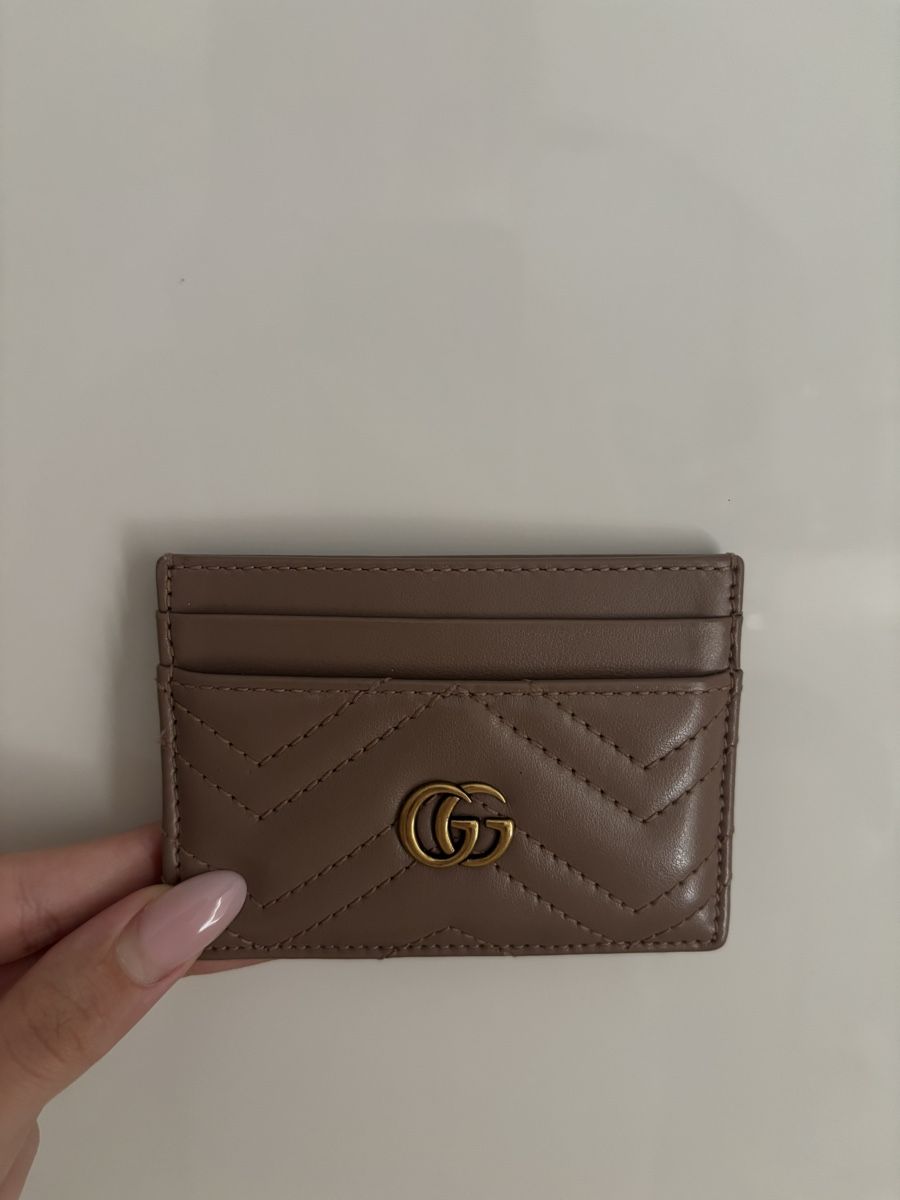 Gucci Portemonnaie: Gucci GG Marmont Kartenetui – Neu (gemäss Beschreibung) aus Biel/Bienne von adna.sc