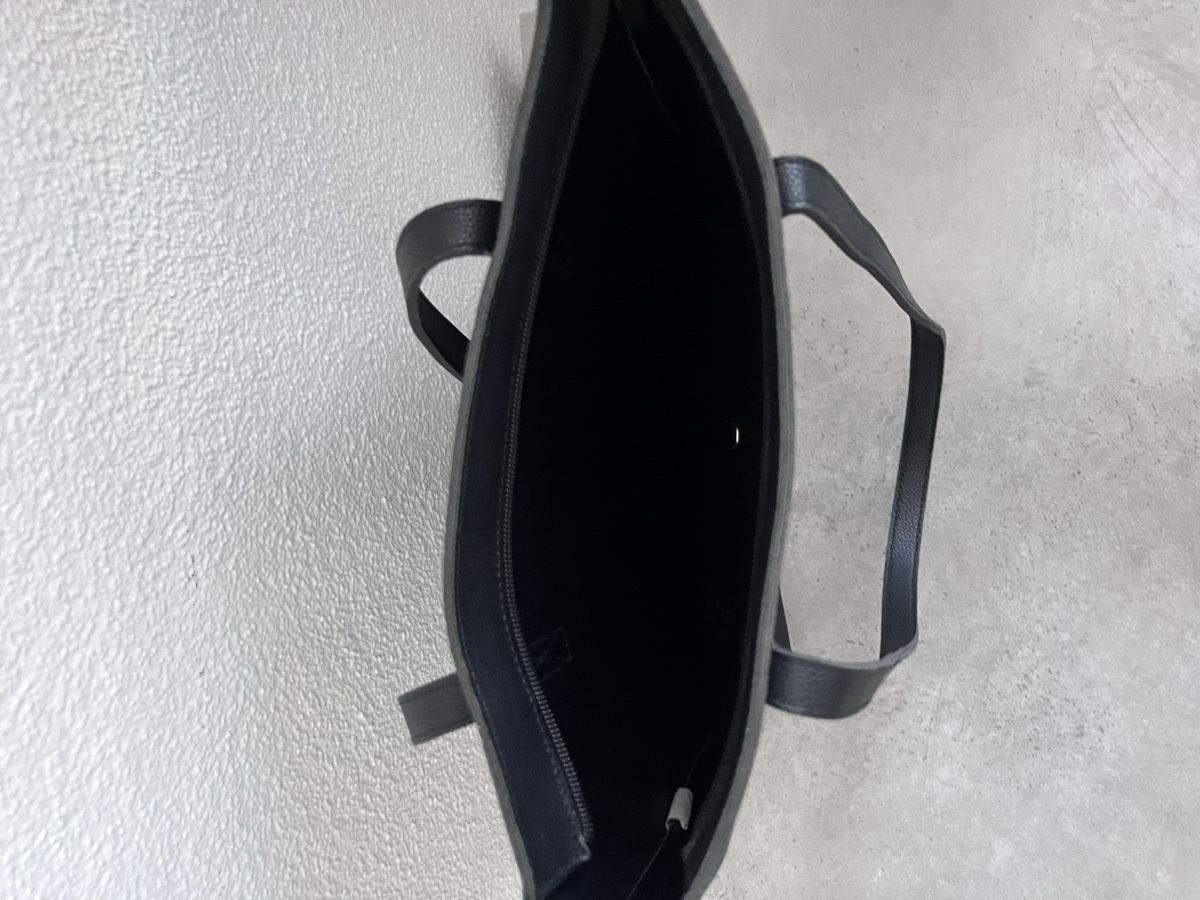 Sacs femmes: Schwarze Handtasche – D'occasion à Solothurn par sl_27 1
