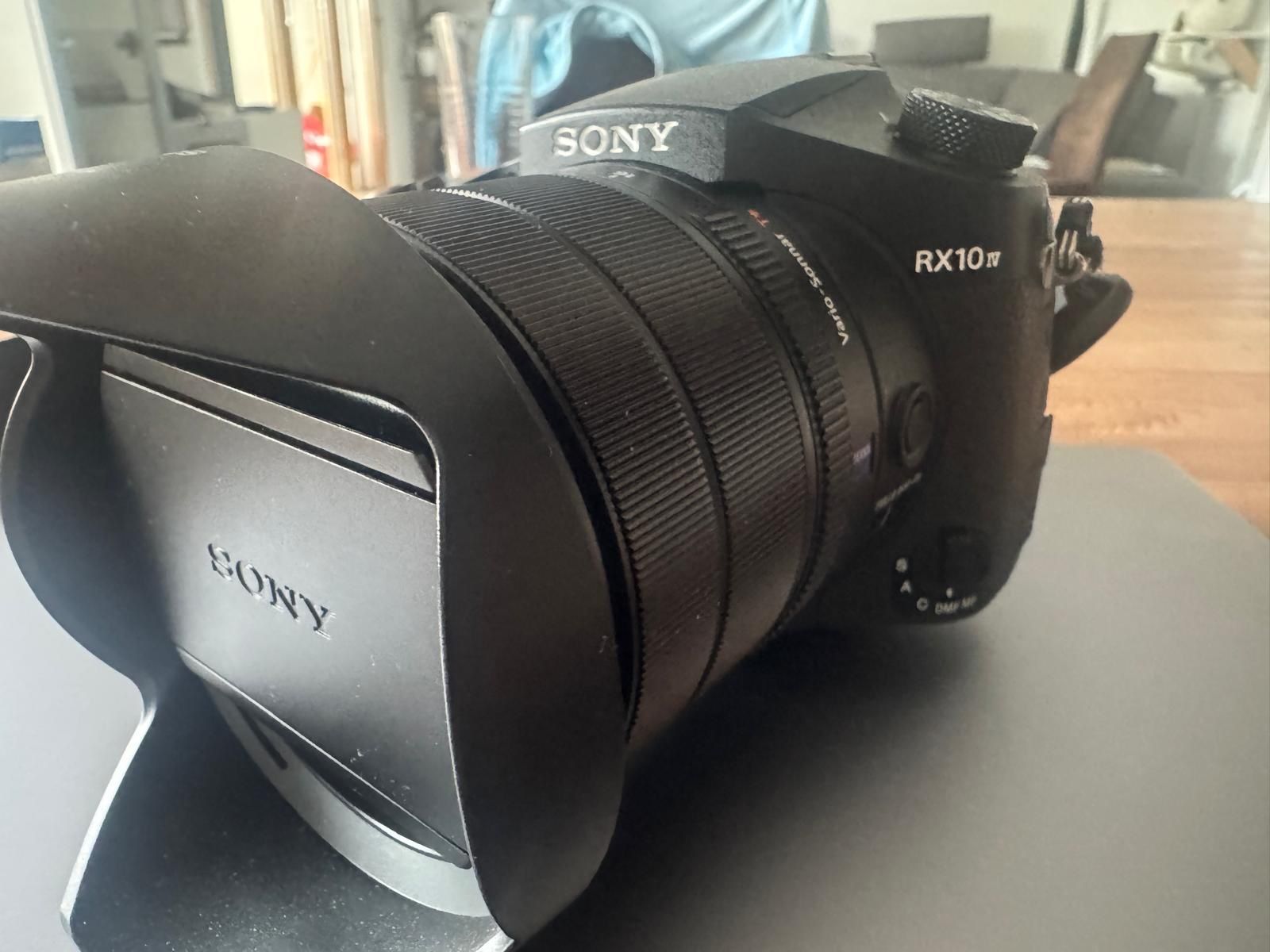Sony Kamera: SONY Kompaktkamera RX10 IV – Gebraucht aus Allenwinden von evk_x25p 3