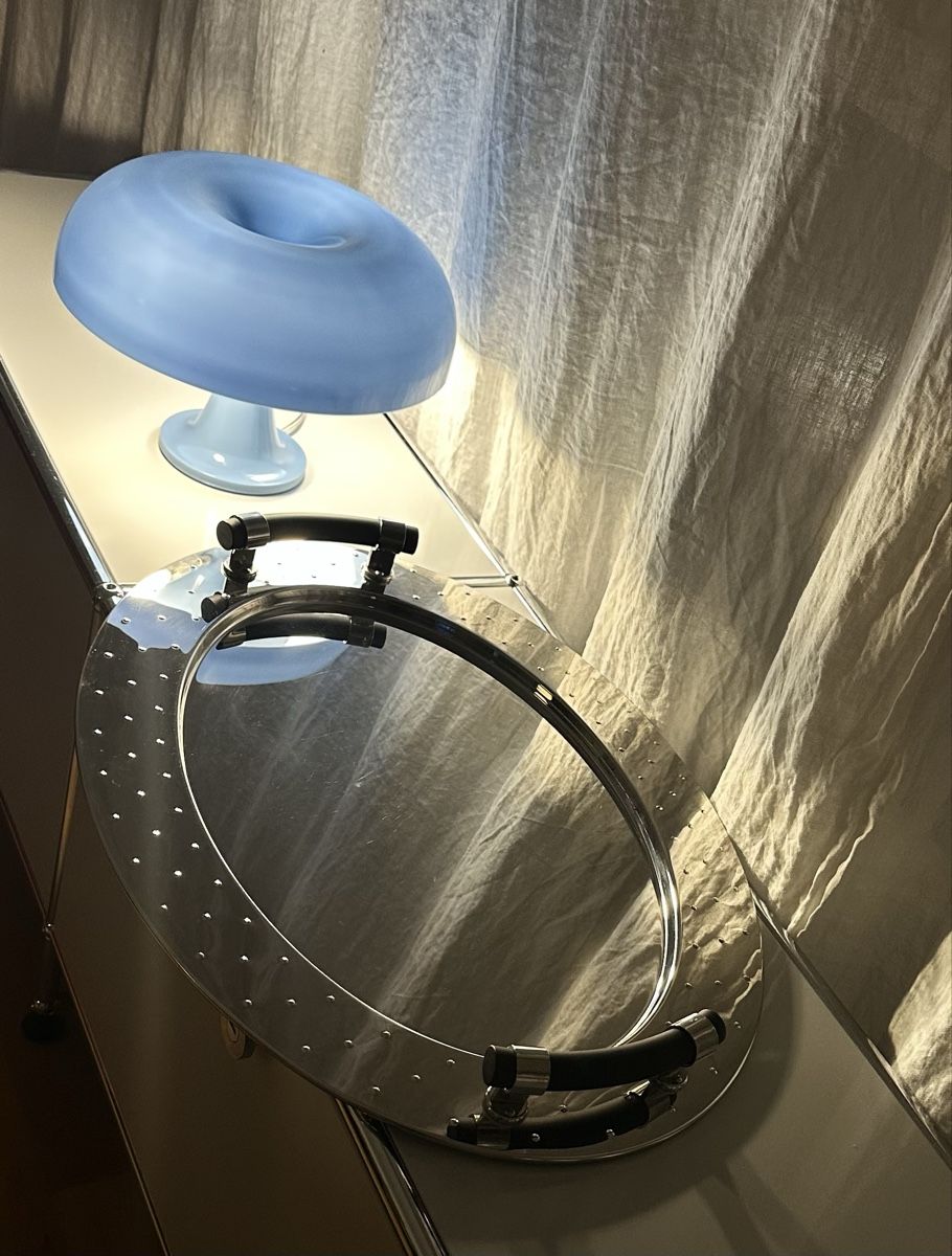 Alessi Piatti di portata: ALESSI , Tablett oval mit Griffen von Michael G – Nuovo (secondo la descrizione) da Meggen venduto da Fenchel92