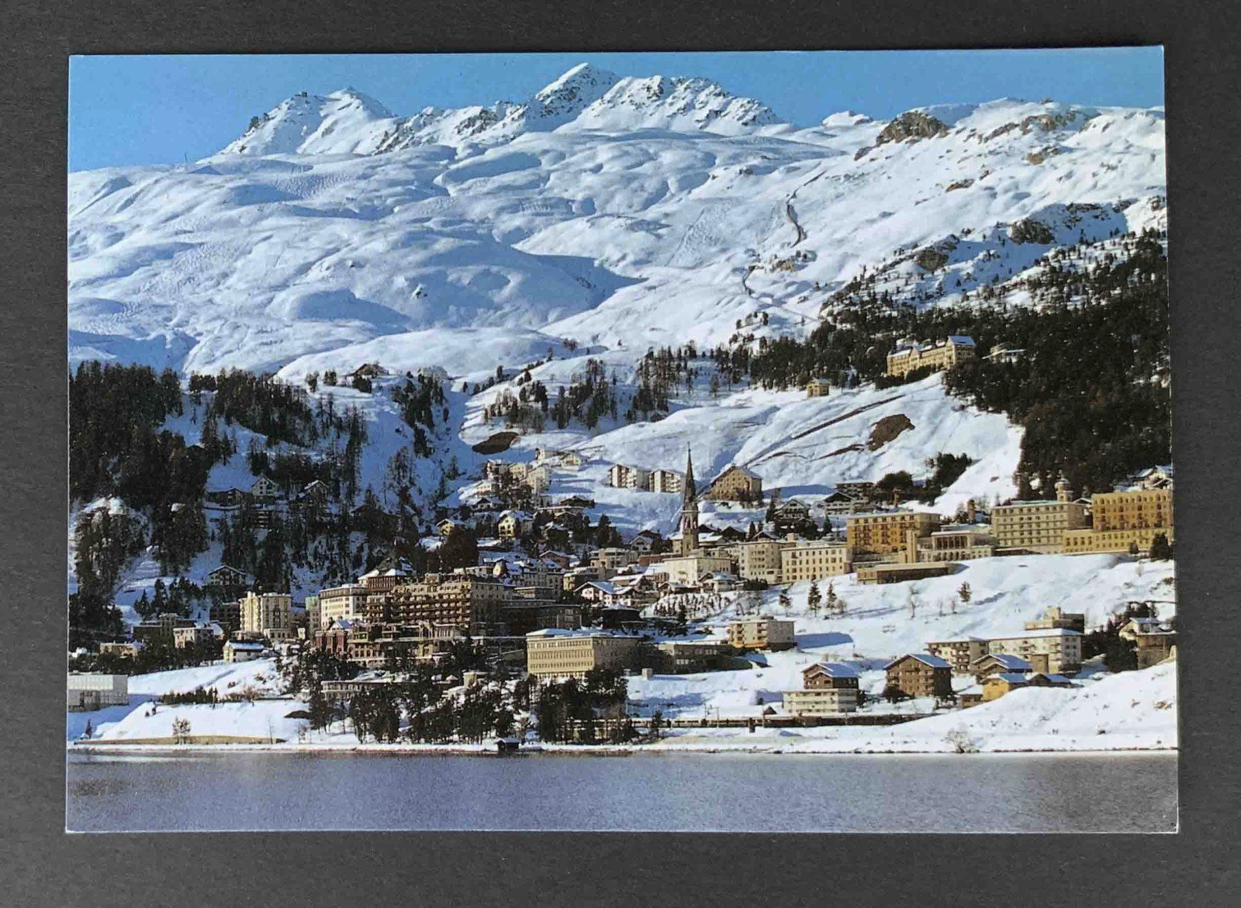 Ansichtskarten: AK St Moritz Dorf mit Corviglia Skigebiet – Gebraucht aus Goldau von artelier1