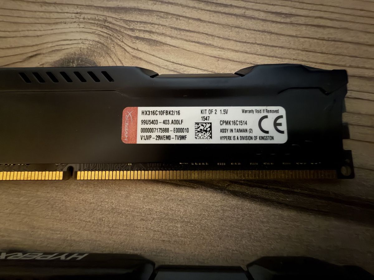 Componenti elettronici: RAM Kingston HyperX FURY – Usato da Liebistorf venduto da Latour 2