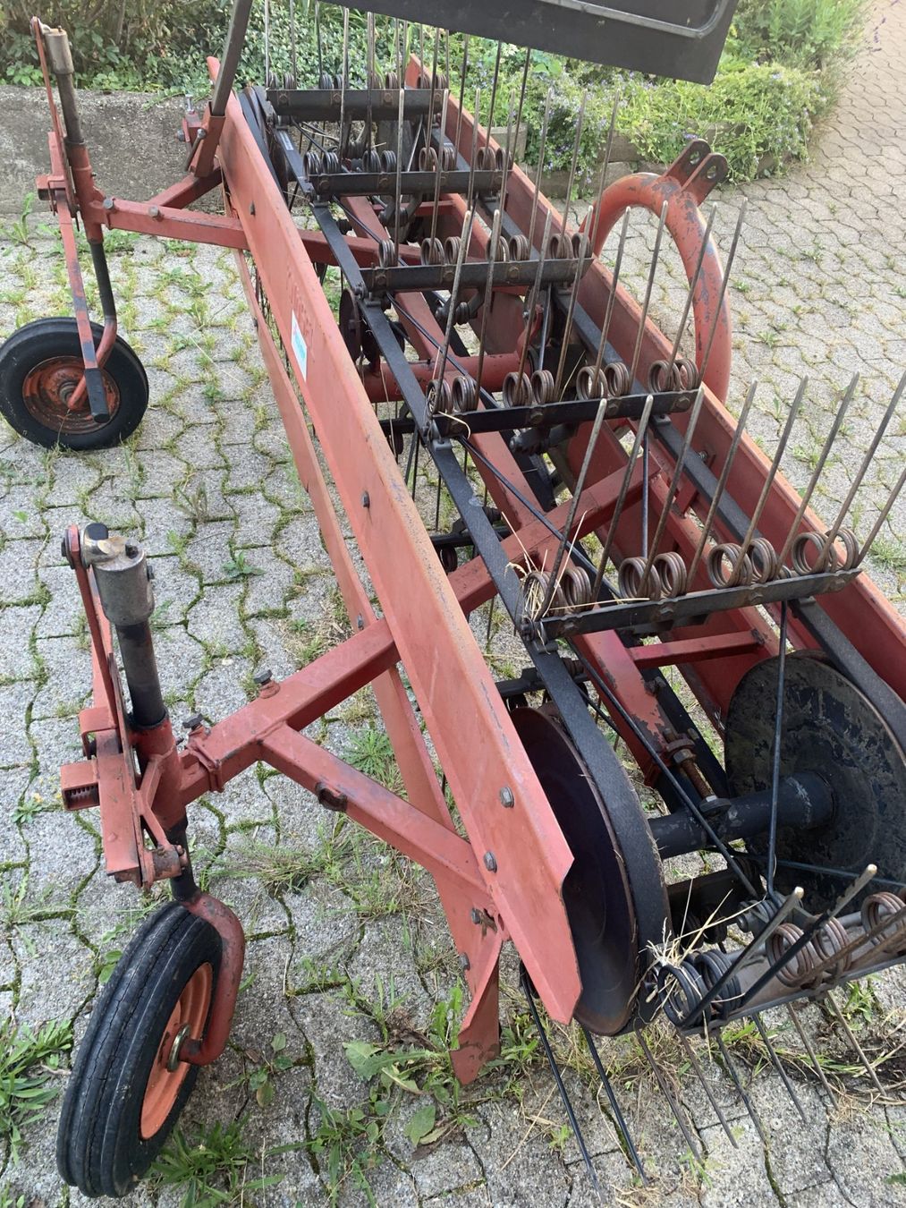 Raccolta foraggio grezzo: Heuraupe – Usato da Flawil venduto da hfsku4952