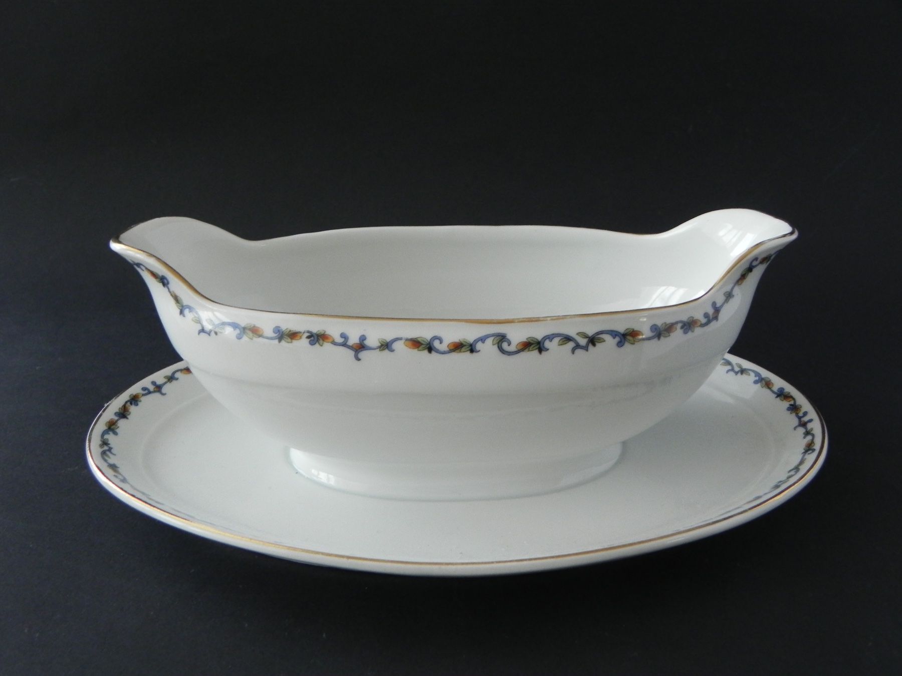 Coupes: Schöne uralte Sauciere von Langenthal 1928 – D'occasion à Zürich par LodgE-21