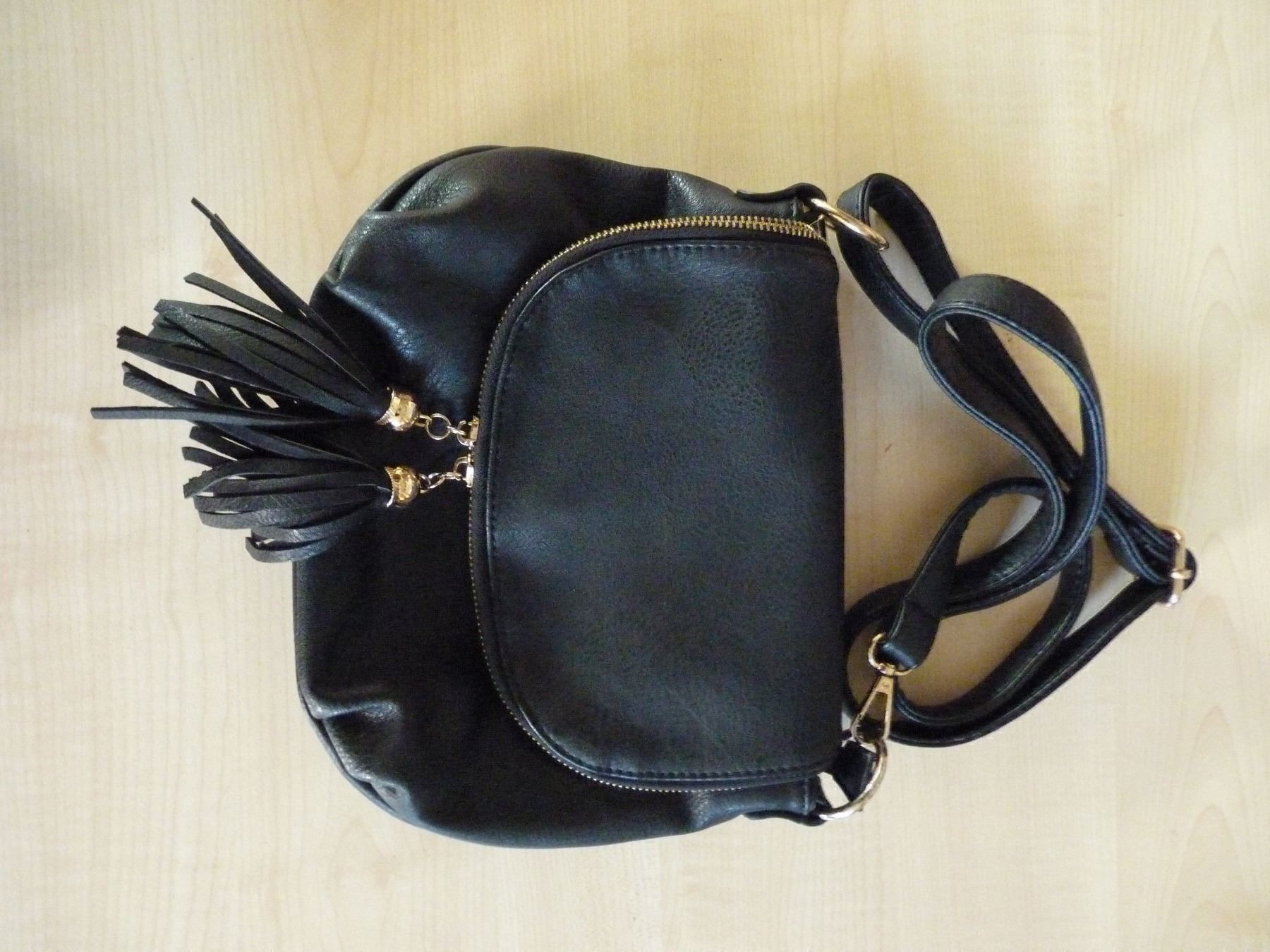 Borse da donna: neue Handtasche in Schwarz mit Zotteln – Nuovo (secondo la descrizione) da Muttenz venduto da pixopus 8