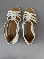 Weisse Römersandalen, ideal für den Sommer, Grösse 39