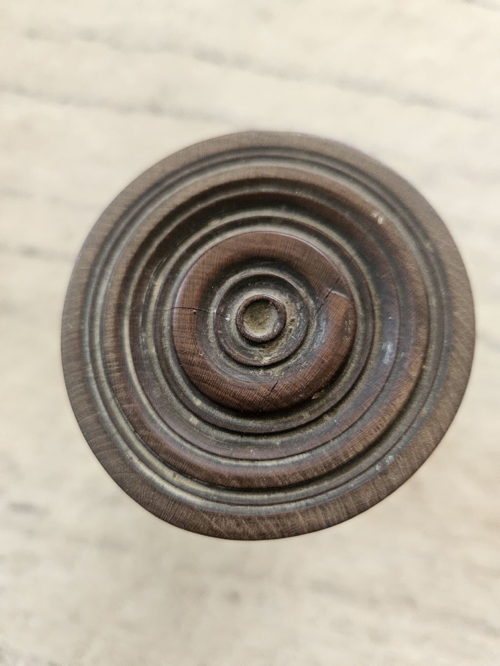 Skulpturen & Statuen: Skulptur uhr antik – Defekt aus Schwellbrunn von Omega-alpha 3