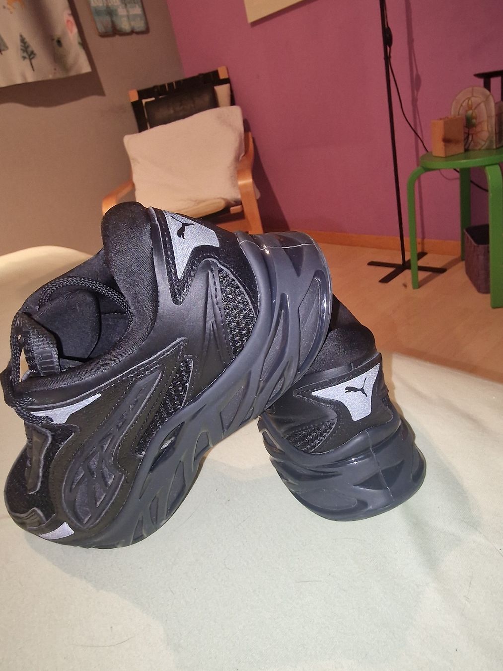 Scarpe da uomo: Puma, Schwarz, Top Zustand, Grösse 39 – Usato da Niederwangen BE venduto da benbrik1
