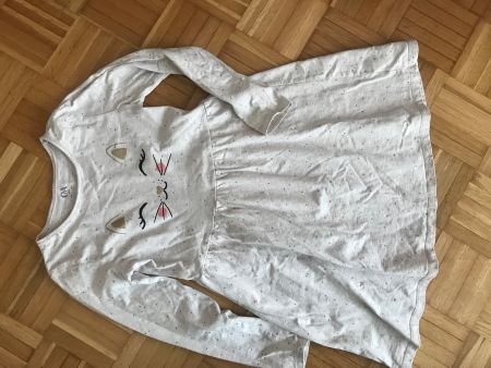 Kleid mit Katze von C&A Grösse 134 - Porto 3.40