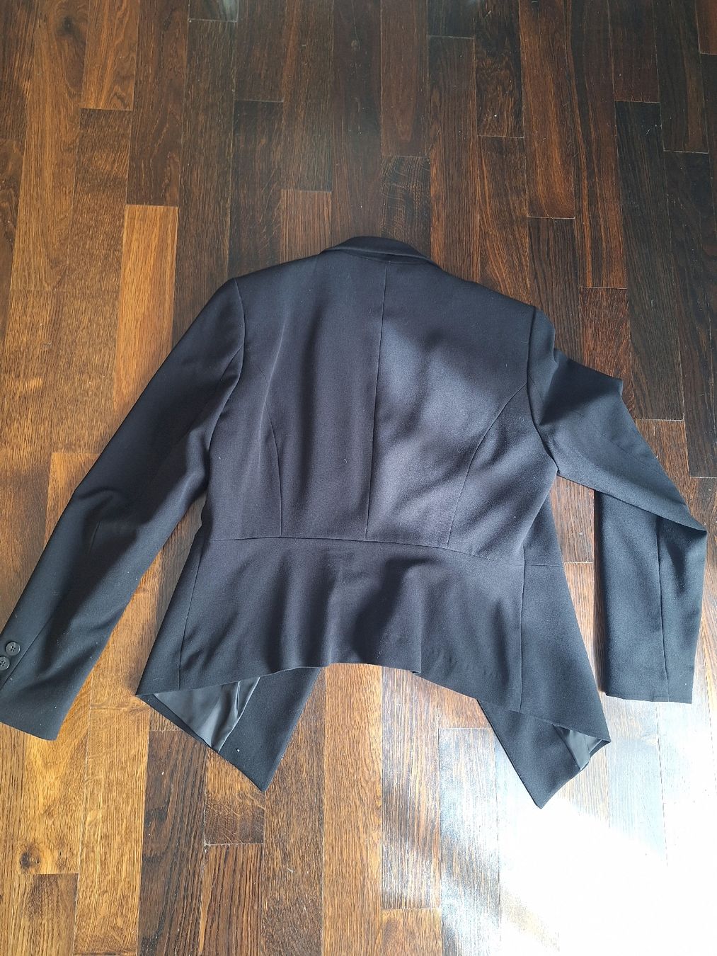 H&M Giacche: Schwarzer H&M Blazer Gr. 42 – Usato da Brugg AG venduto da ahauserd 2