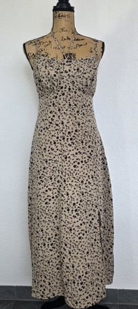 Sommerliches Maxikleid mit Blumenmuster, Grösse L 🌸