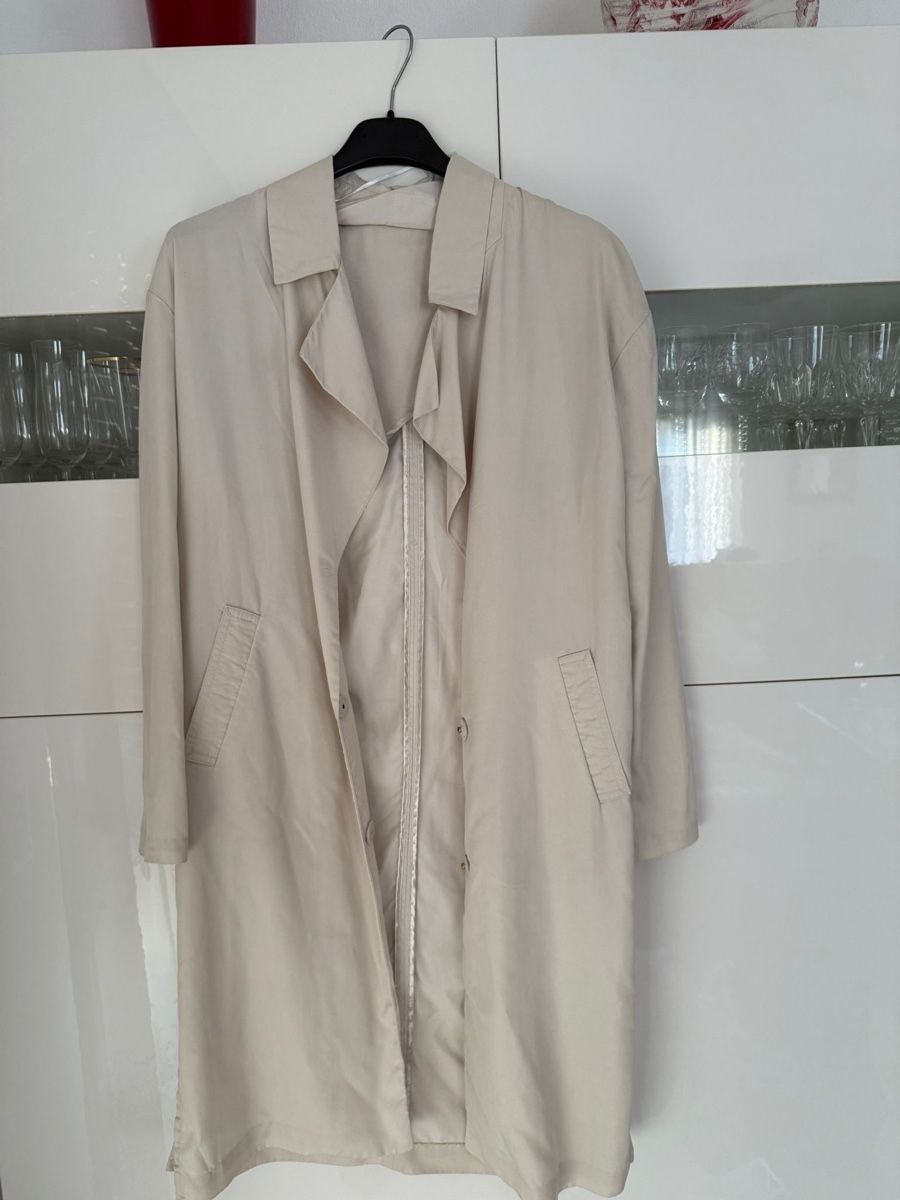 H&M Giacche: Light coat H&M conscious collection size 36 – Usato da Muzzano venduto da Sidney_3 2